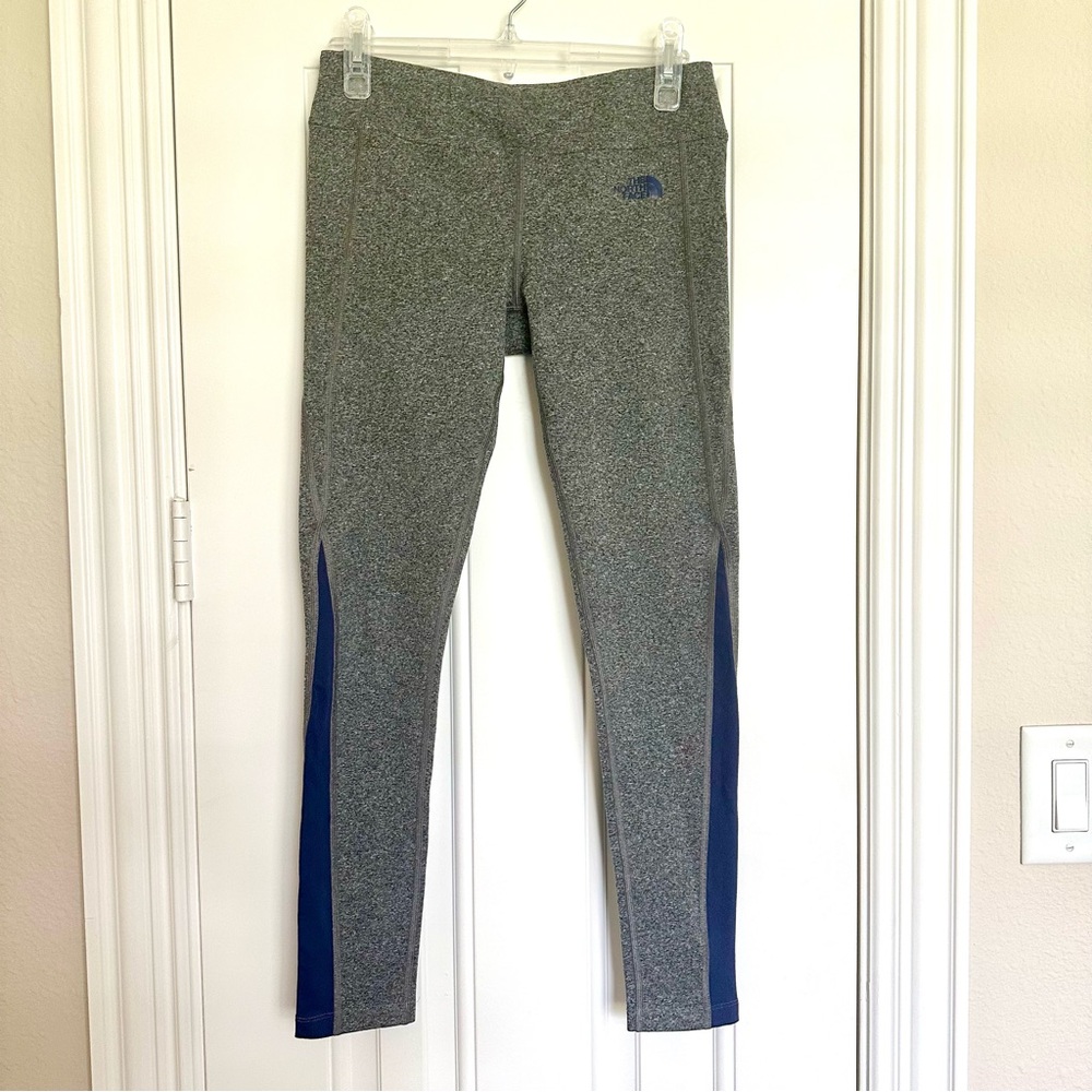 THE NORTH FACE Gray Heather Leggings with Blue Detail